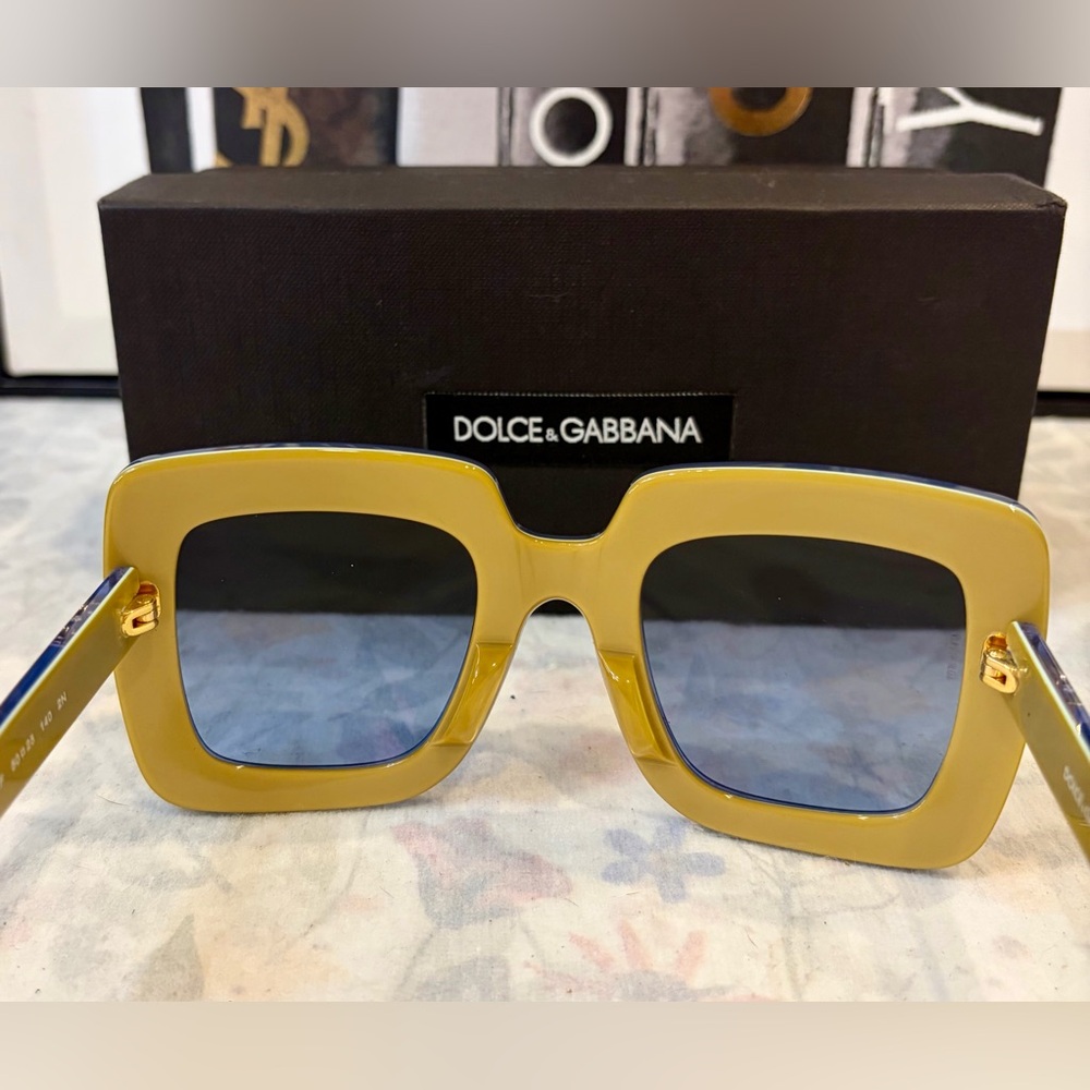 🩵DOLCE & GABBANA Chunky Light Blue Rectangular Sunglasses NWT FULL INCLUSION - Picture 2 of 12
